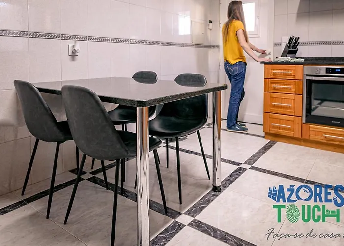 بيت للعطل Rose Street House