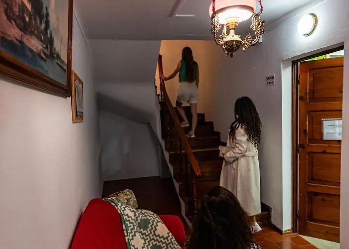 بيت للعطل Rose Street House